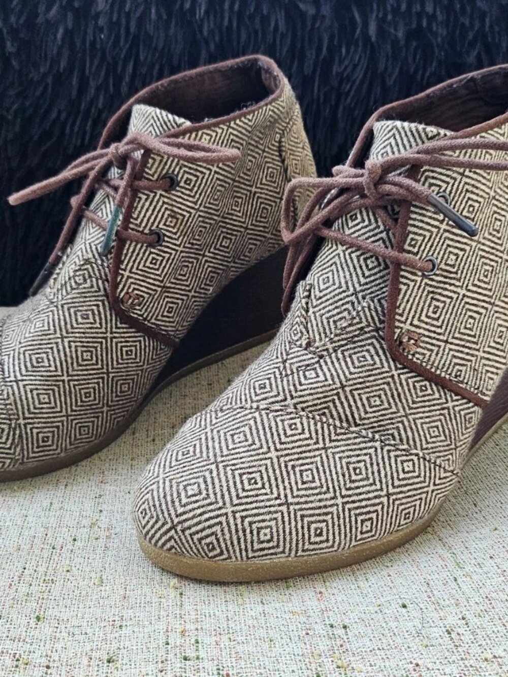 Toms Women Boots Shoes Brown Fabric Upper High Top Wedge Shoes Size 40EU 9US